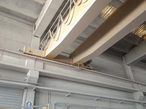 Bridge crane Omis