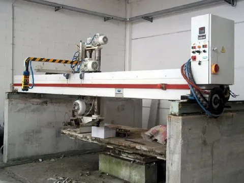 Bridge milling machine Nuova Omec
