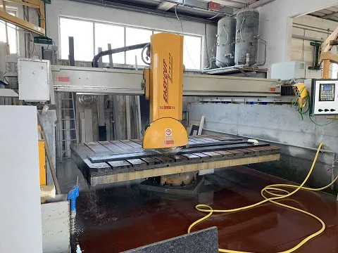 Breton CNC Bridge Saw