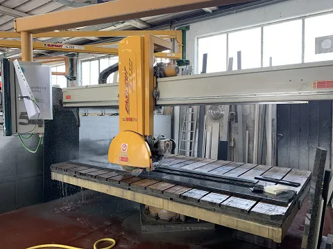 Breton CNC Bridge Saw