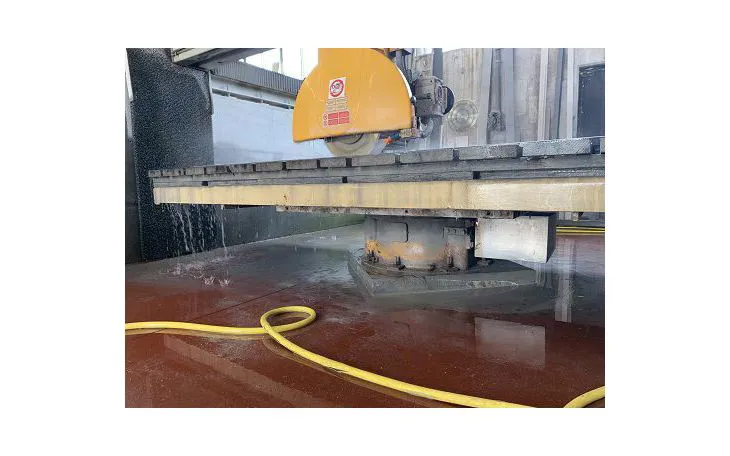 Breton CNC Bridge Saw