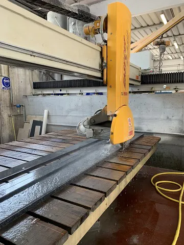 Breton CNC Bridge Saw