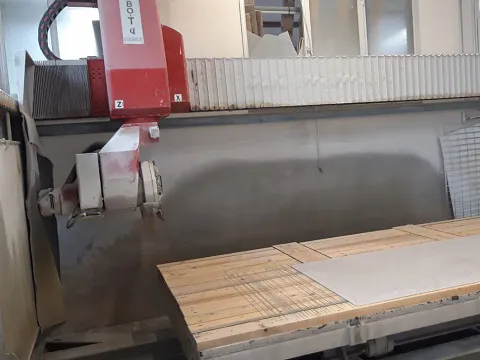 Noat Bridge Saw