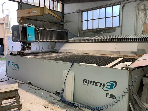 Water jet Flow Mach 