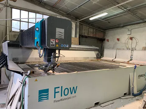 Water jet Flow Mach 