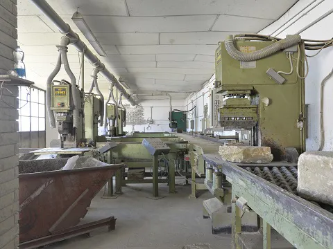 Linea di spaccatura STEINEX