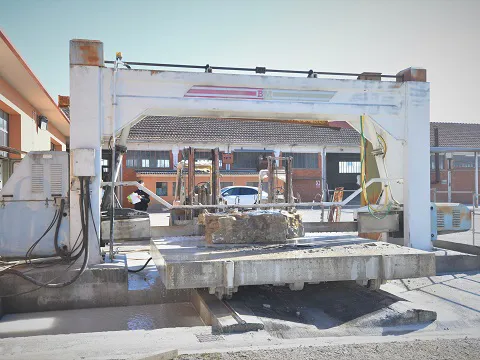 Monolama BM 