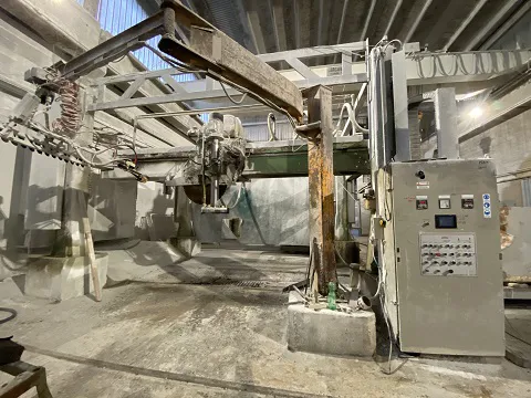 Monodisc block cutter Arena