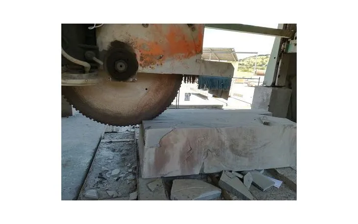 Multidisk block cutter pedrini for granite