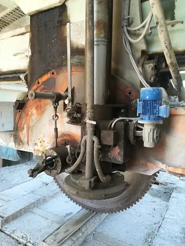 Multidisk block cutter pedrini for granite