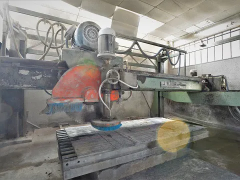 Monodisck block cutter