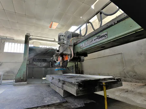 Monodisck block cutter
