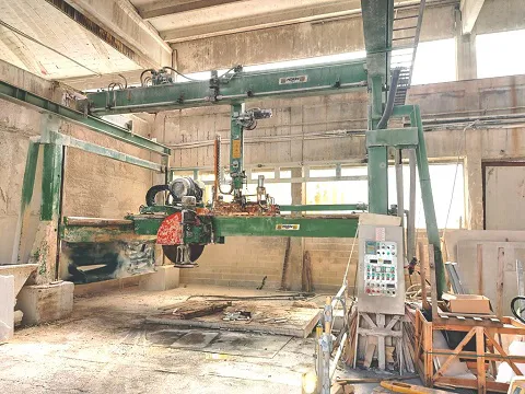 Block cutter pedrini