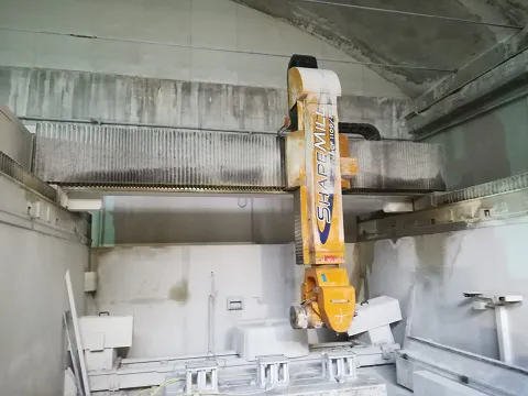 Centro di lavoro CNC Breton 