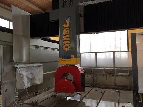 Centro di lavoro CNC Omag blade