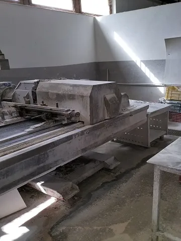 Trimming machine Tecnema