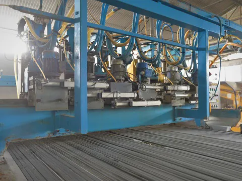 Linea di taglio lastre Socomac