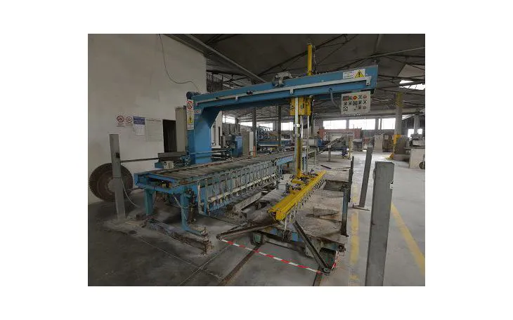 Linea di taglio lastre Socomac