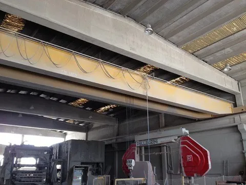 Bridge crane Omis