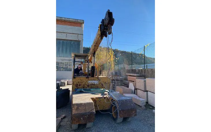 Mobile crane Manghi